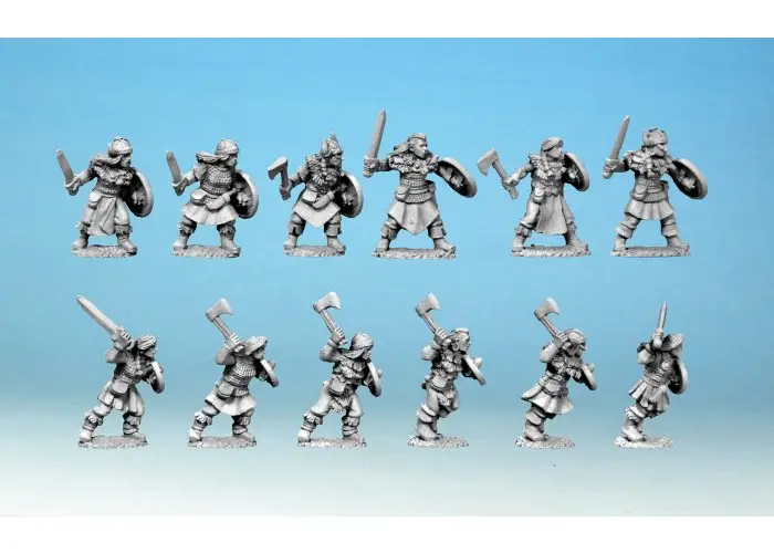 Shieldmaidens with Swords/ Axes (15mm)