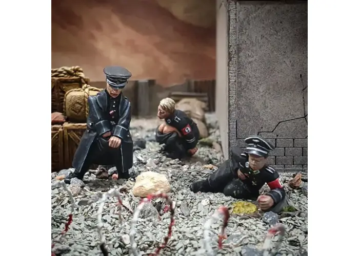 Humiliated Nazis (3)